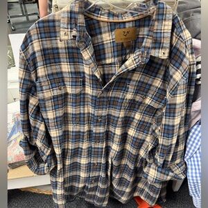 Outdoor life button down XL // 091025